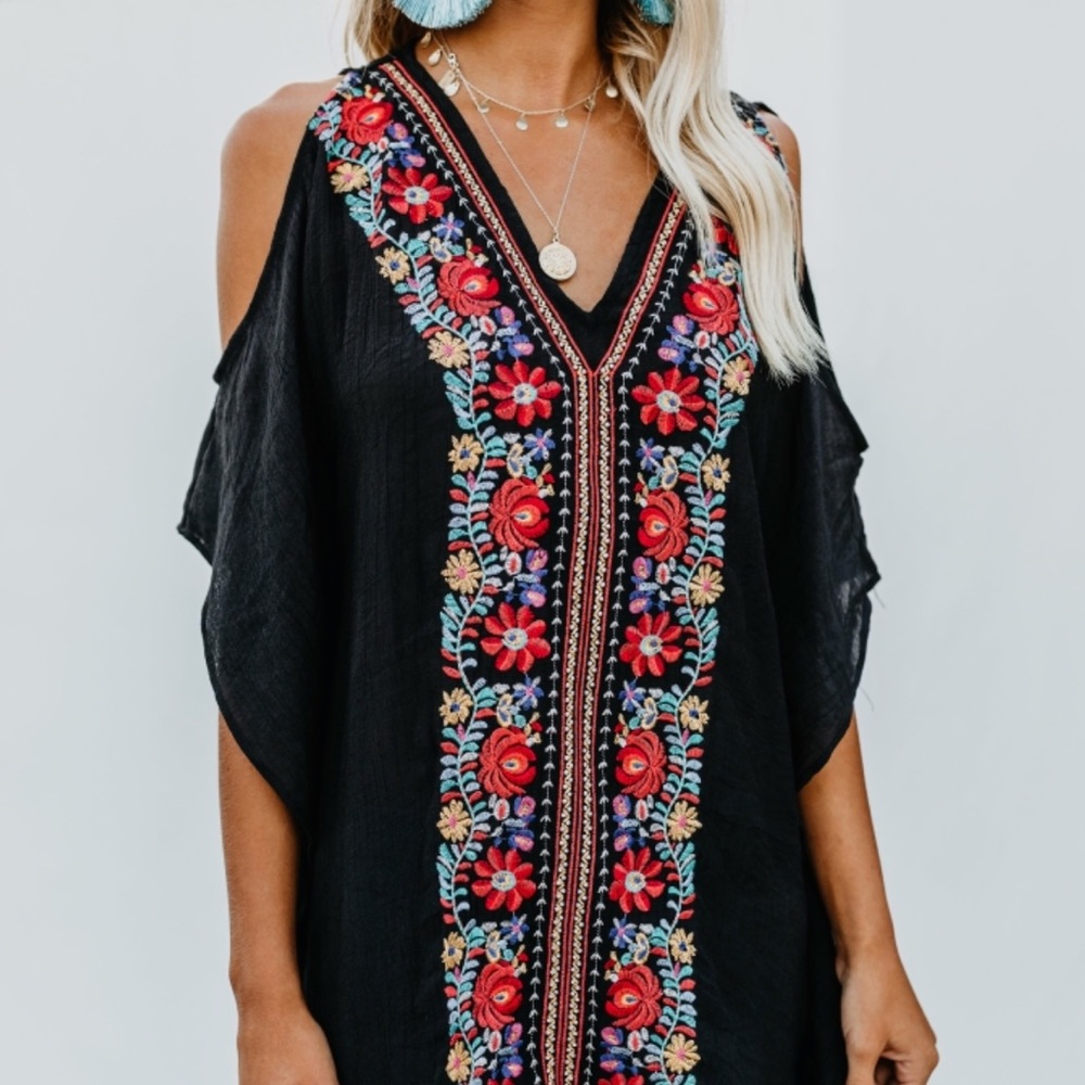 Summer Nights Embroidered Top - Picture 8 of 8